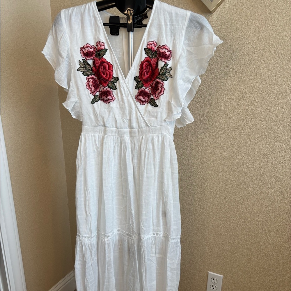 J. Gee Floral Embroidered Tiered Maxi Dress Boho Cottagecore S
